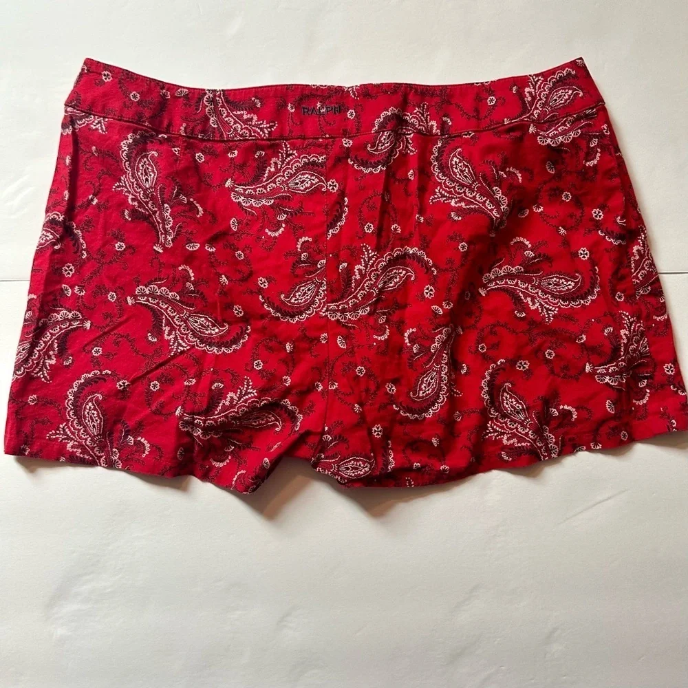 Ralph Lauren RLL Paisley Print Shorts Size 12 Red Black White Preppy Casual - Picture 2 of 5